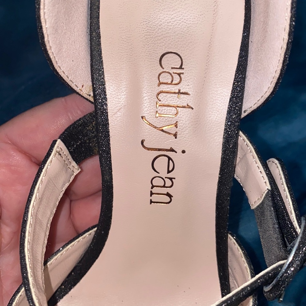 Gorgeous Cathy Jean Heels - Picture 7 of 9